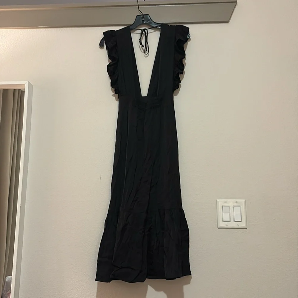 Stillwater The Jessie Midi Dress in Black SZ XS EUC